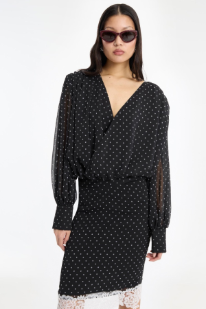 116508000 BLACK
